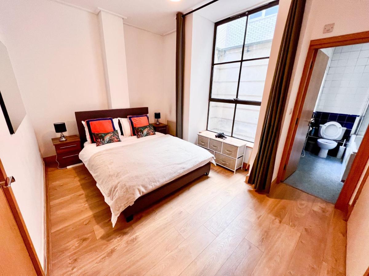 Superior Entire Apartment Between St Pauls Cathedral And Covent Garden London Eksteriør bilde