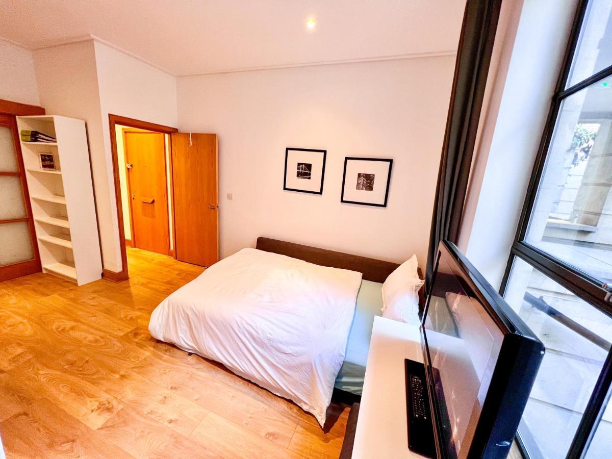 Superior Entire Apartment Between St Pauls Cathedral And Covent Garden London Eksteriør bilde
