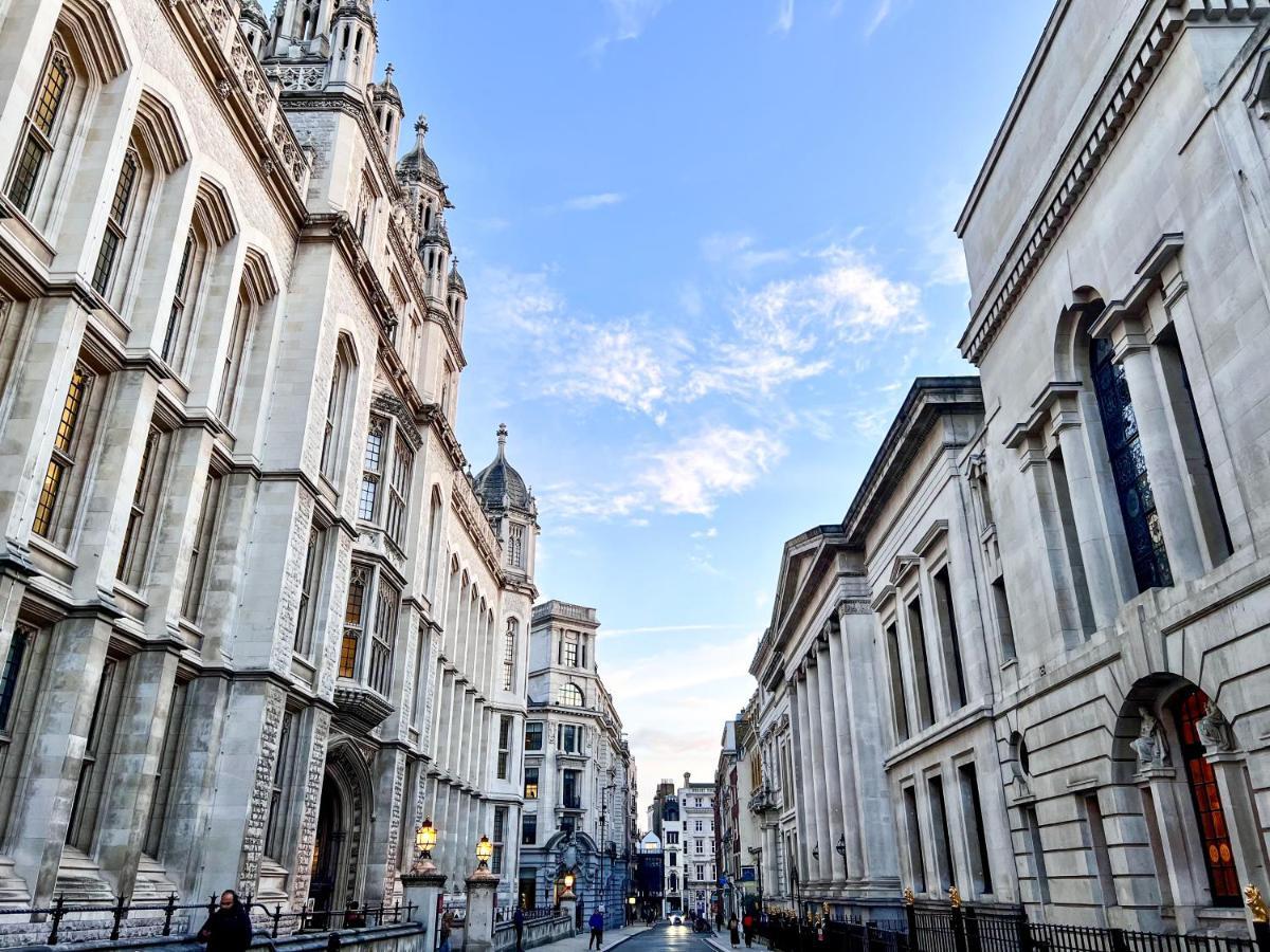 Superior Entire Apartment Between St Pauls Cathedral And Covent Garden London Eksteriør bilde