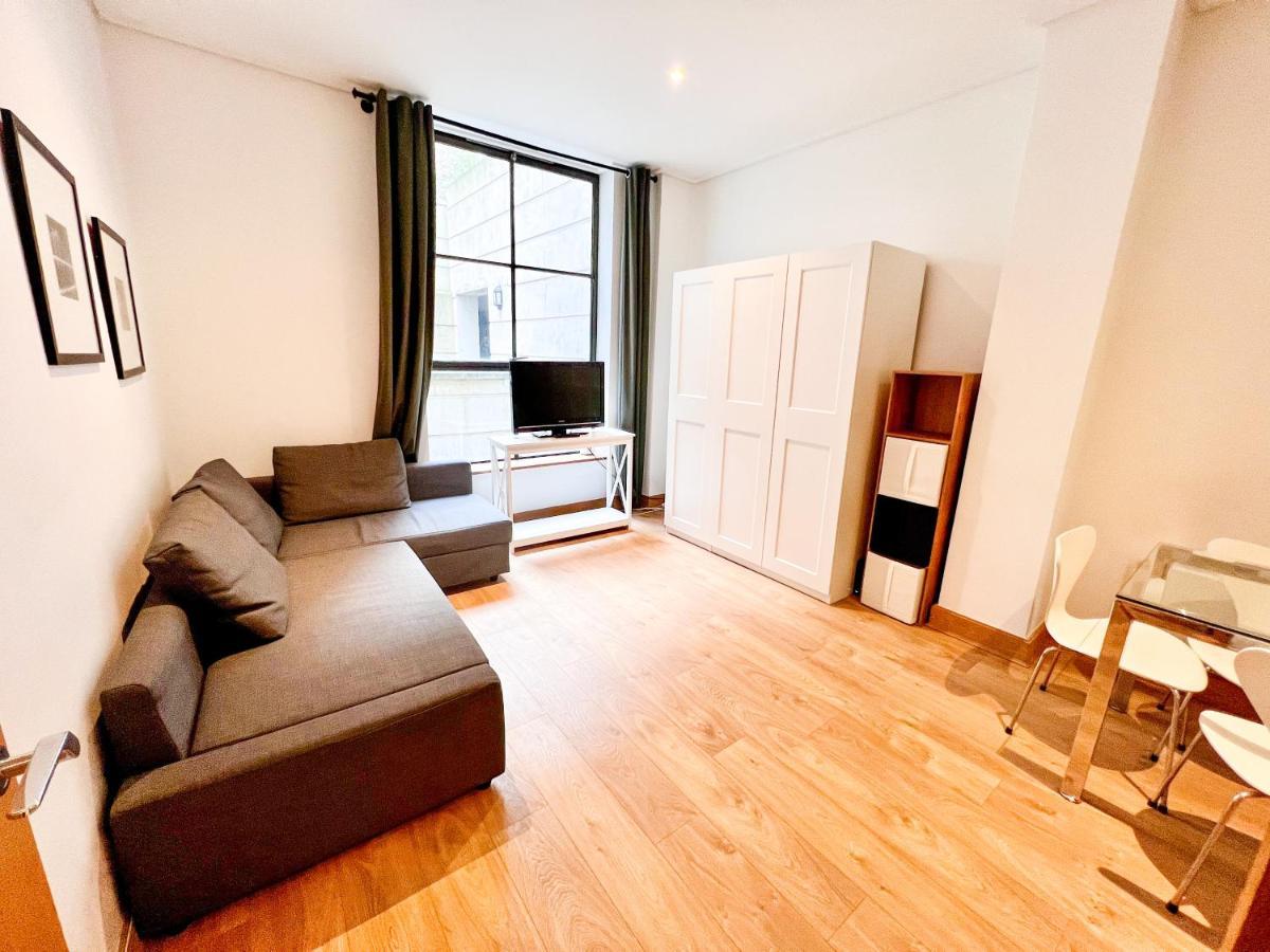 Superior Entire Apartment Between St Pauls Cathedral And Covent Garden London Eksteriør bilde