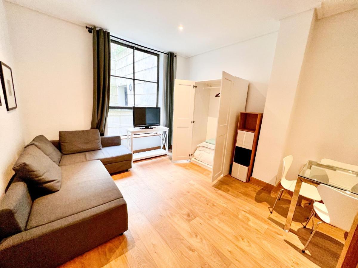 Superior Entire Apartment Between St Pauls Cathedral And Covent Garden London Eksteriør bilde